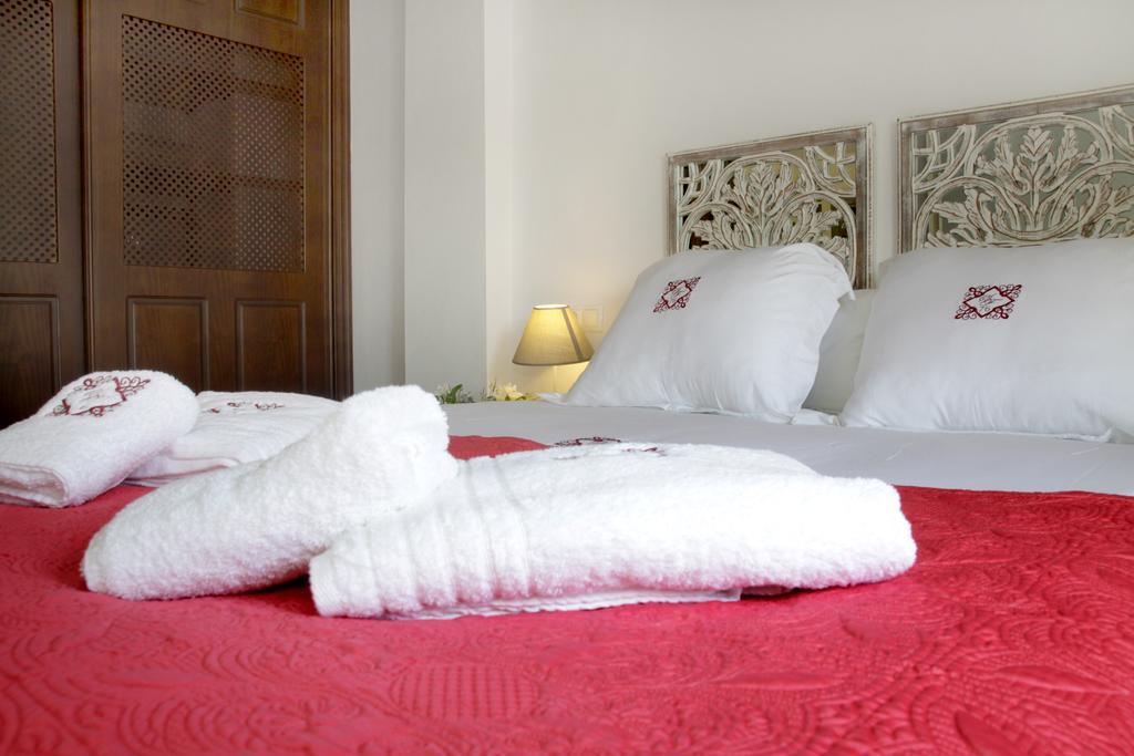 Apartamentos San Fernando 76 กอร์โดบา ภายนอก รูปภาพ