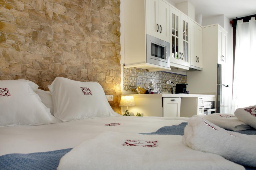 Apartamentos San Fernando 76 กอร์โดบา ภายนอก รูปภาพ